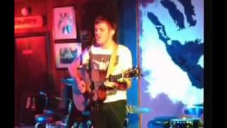 Dan Avery - Hallway (Jay Morgans cover) live at The Rattler