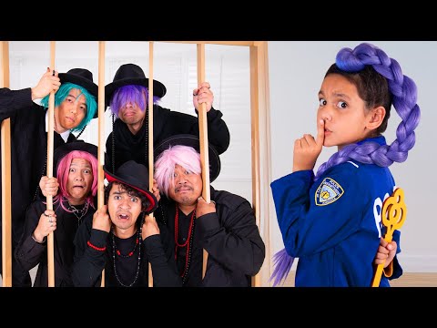 Ellie Stops Saja Boys Escaping TimeoutJail ! KPop Demon Hunters Funny Dance Battle!