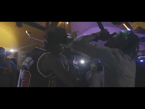 Snap dogg  performing with Cashpaid elway. various hit songs