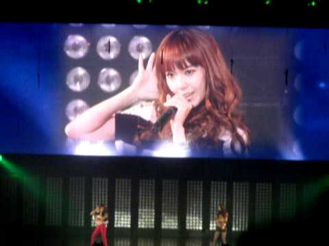 [110611] SMTown Paris Tik Tok Jessica Krystal Fancam