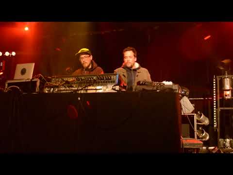 LIVE MOMENTS l Metta Frequencies l Magasin 4 l BELGIUM 08.11.18