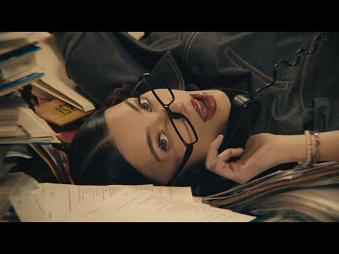 Roxen - Favourite Type (Official Music Video)