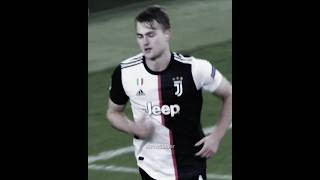 Download lagu De Ligt Tackle 💀 mp3 Download lagu De Ligt Tackle 💀 mp3