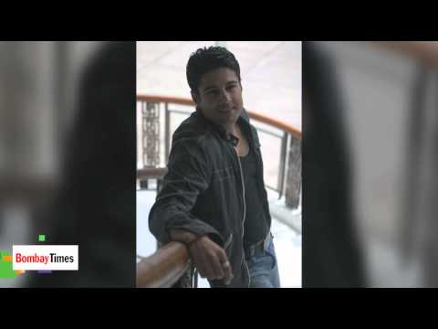 Rajeev Khandelwal Claims To Be A Performer - BT