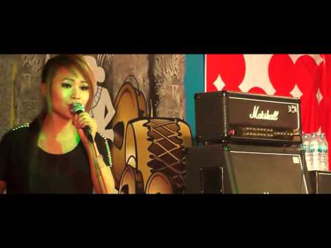 Triau Trackx Ruatfeli in Tahan - Kan vul dun ang (Oh my God)