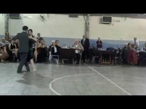 Inés Muzzopappa & Alejandro Hermida en Milonga Malena Sunderland Club (2)