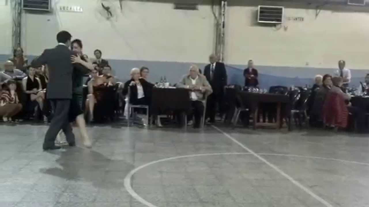 Inés Muzzopappa & Alejandro Hermida en Milonga Malena Sunderland Club (2)