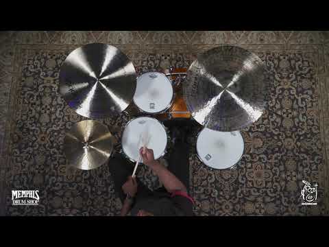 Istanbul Agop 20" Traditional Dark Crash Cymbal - 1740g (DC20-1030420O)