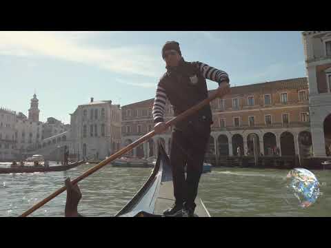 Gondola Tour Venice Italy - 4K HDR