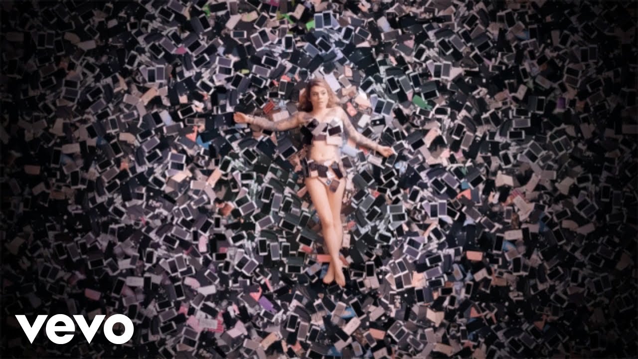 Coeur De Pirate — Ne M’appelle Pas