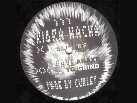Curley -Blumts- (Kibra Hacha 2003)