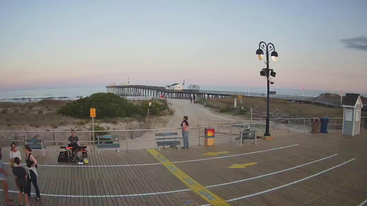 Live webcam view of Ocean City Fishing Club Pier