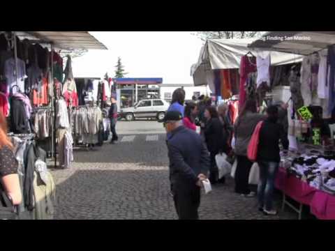 At Borgo Maggiore Thursday market 2012 i