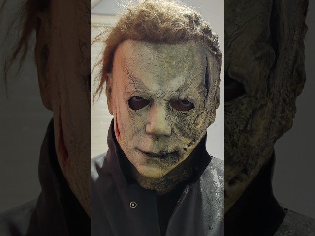 Vídeo relacionado con HarnyLoom Disfraz Michael Adulto, Terror Asesino Mono Halloween Hombres con Mascara Michael Halloween Cosplay (XL)