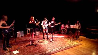 Neko Case, &quot;Local Girl&quot;