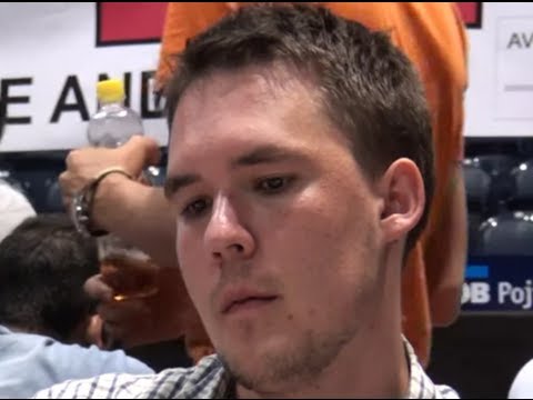 A 9.13. IM Michael Richter  -  GM Jan Krejčí  1/2-1/2