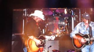 Toby Keith &amp; Eddy Raven in Laughlin &#39;Who do you know in California&quot;