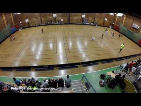 Olof bryter snyggt och gör en kontring   -   Pixbo P07