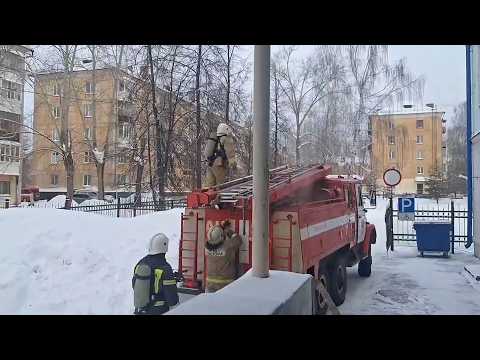 Во дворце творчества вспыхнула сцена и отрезала огнём 10 человек