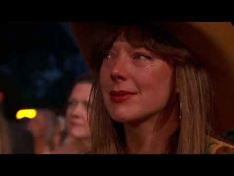Reba McEntire Presents Alan Jackson with the Lifetime Achievement Award (From the 60th ACM Awards)