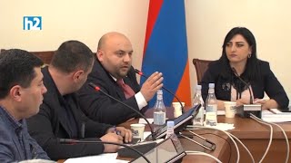 Ստեղ ոչ ուսանողներ ենք նստած, ոչ բան. պետք չի քմծիծաղով պատախանել. Տրդատ Սարգսյանը՝ ՀՊՏՀ պրոռեկտորին