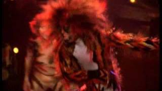 Macavity&#39;s Escape - HD, from Cats the Musical - the film