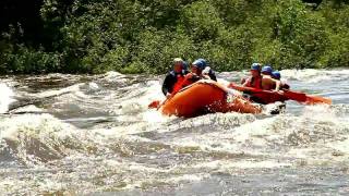 preview picture of video 'No Umbrella TV - Whitewater Rafting in the Forks'