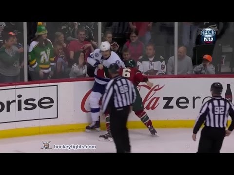 Brian Boyle vs Marco Scandella Oct 25, 2014