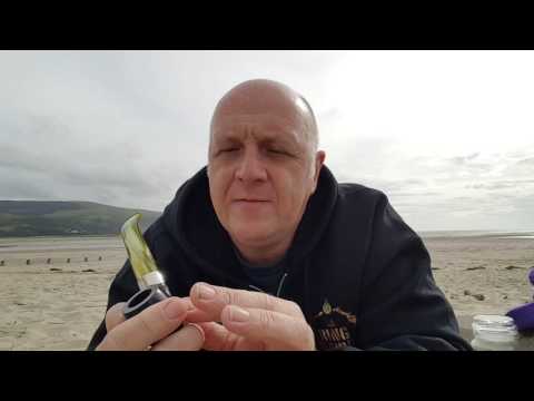 Peterson Atlantic Pipe 221 by the sea.