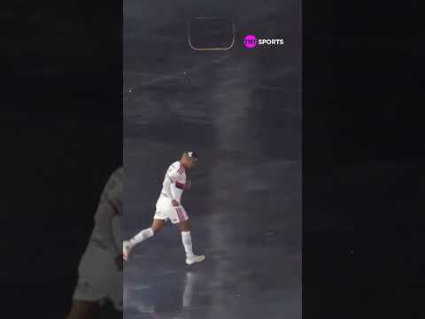 FOI PRA GALERA! SAMU LINO FEZ O GOL CONTRA O VASCO E CORREU PRA TORCIDA DO MENGÃO #shorts