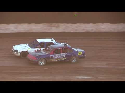 Open Sedans: OZ Title - Full Race Highlights - Archerfield Speedway - 02.06.18