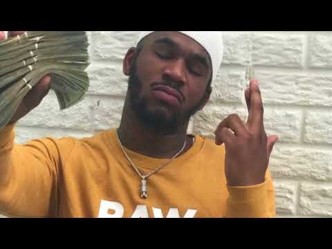 Q Da Fool - Favorite