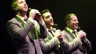 Straight No Chaser -- Chipmunks&#39; Christmas Time is Here, 12/9 Chicago