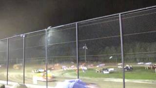 preview picture of video 'Brewerton Speedway - 2009 - World of Outlaws Late Models'