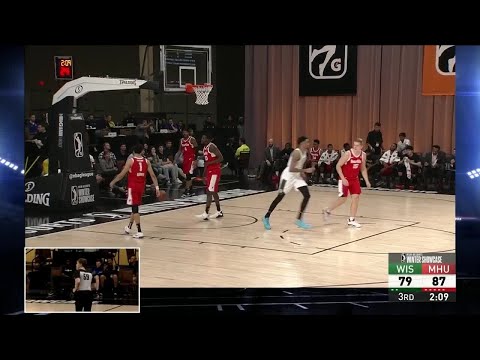 Donte DiVincenzo with one of the day's best assists