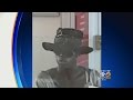 Bank Robber Dresses As Woman
