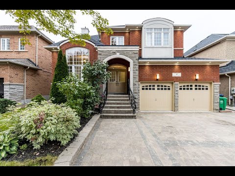 For Sale - 4 Emperor Drive, Brampton, ON L6P 1X2