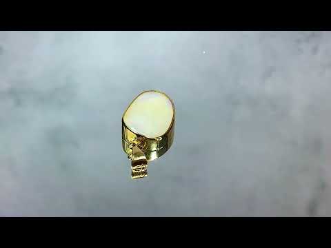 18kt Yellow Gold Freeform shape White Opal 4.88ct pendant