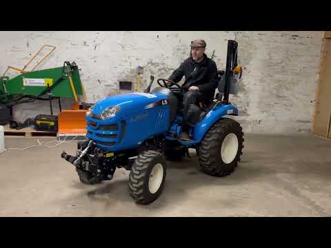 Video: LS XJ25 hst tractor 4WD 1