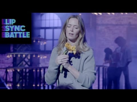 download lagu mp3 mp4 Youtube Anne Hathaway Emily Blunt Lip Sync Battle, download lagu Youtube Anne Hathaway Emily Blunt Lip Sync Battle gratis, unduh video klip Youtube Anne Hathaway Emily Blunt Lip Sync Battle