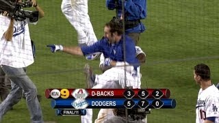 Van Slyke hits two-run walk-off shot in 11th