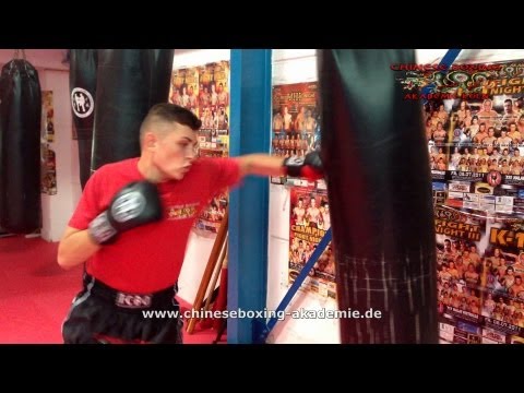 Chinese Boxing Akademie - Deniz Atamtürk - Sandsacktraining