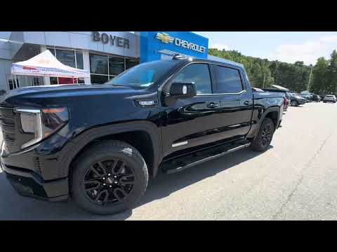 2025 GMC Sierra 2500HD AT4