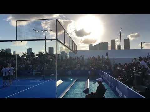 Federico Chingotto y Juan Tello eliminan a Alex Ruiz y Franco Stupaczuk en el Miami Open