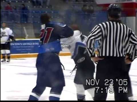 Mike Wolf vs Jon Mirasty