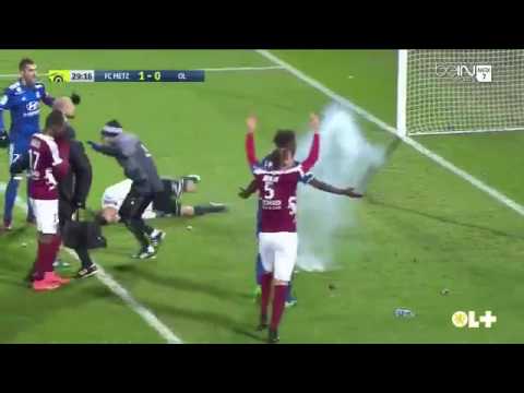 Metz VS Lyon SUSPENDED MATCH!! FIRECRACKER nearly INJURES GOALKEEPER!!