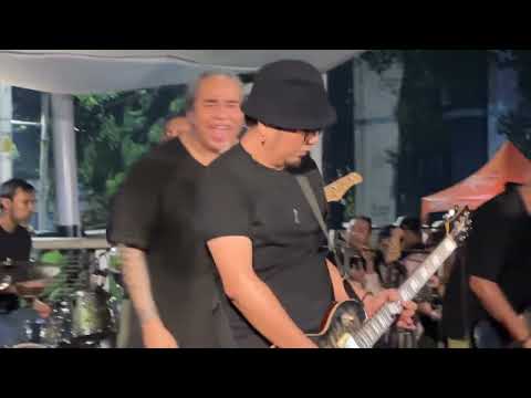 ELEMENT ( Maaf dari surga ) live at SWAG TAKE OVER