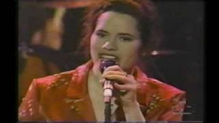 Natalie Merchant - Wonder (1995) E. Rutherford, NJ