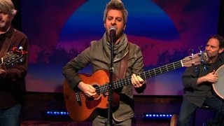 Mike Gordon performs first single "Long Black Line" from album "Overstep"