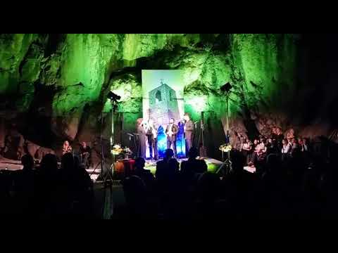 Ruko moja, što si takla (klapa Kampaneli)